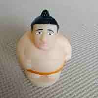 昭和レトロ お相撲さん 貯金箱 ホルダー ソフビ 昭和レトロ お相撲さん 貯金箱 ホルダー ソフビ Amazon.co.jp